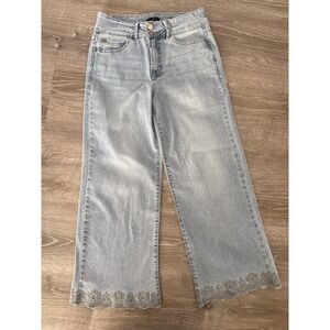 Curve Appeal High Rise Wide Leg Jeans Light Wash Embroidered Hem Size 6 28